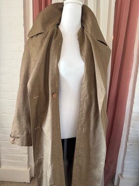 Lightweight Olive Trench Coat with Wide Collar